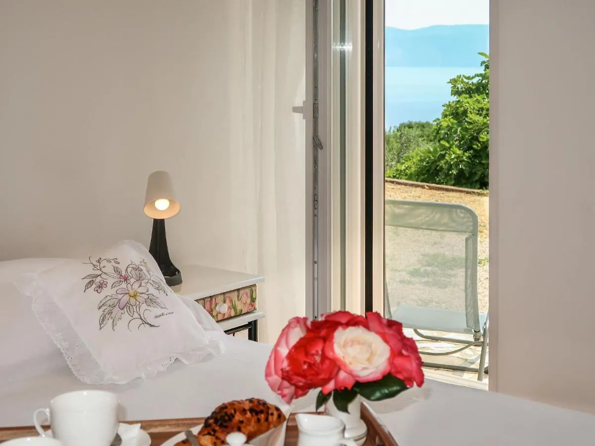 Apartment Marinella - Lbn122 By Interhome Labin